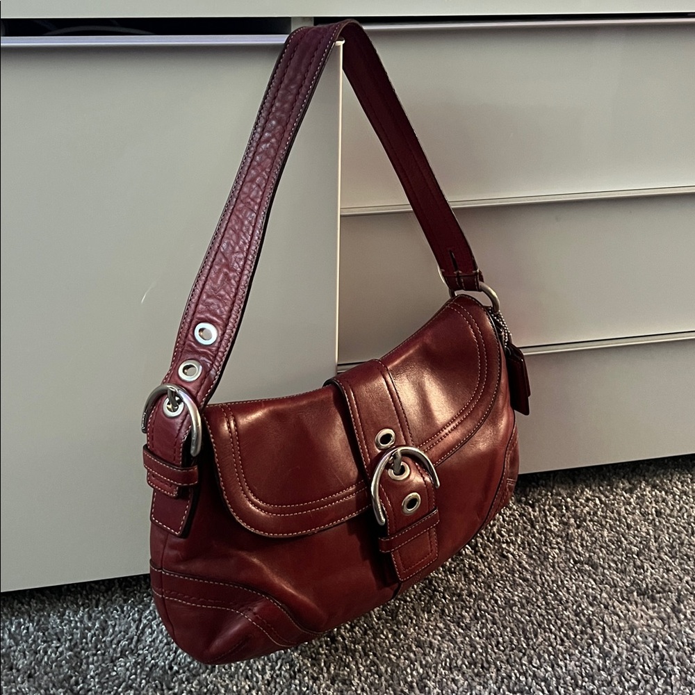 🍒 Rare Vintage Red Coach Soho with Buckle - Picture 2 of 11